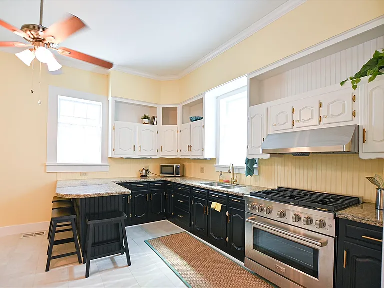 4009 Avenue O #FRONT — Photo 8