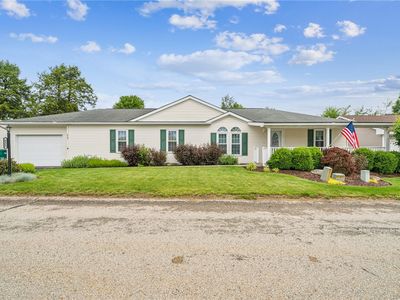 635 Primrose Ln E, Mount Pleasant, PA, 15666