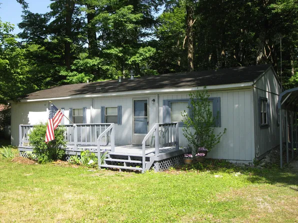 10244 Deer Run Rd, Poland, IN 47868