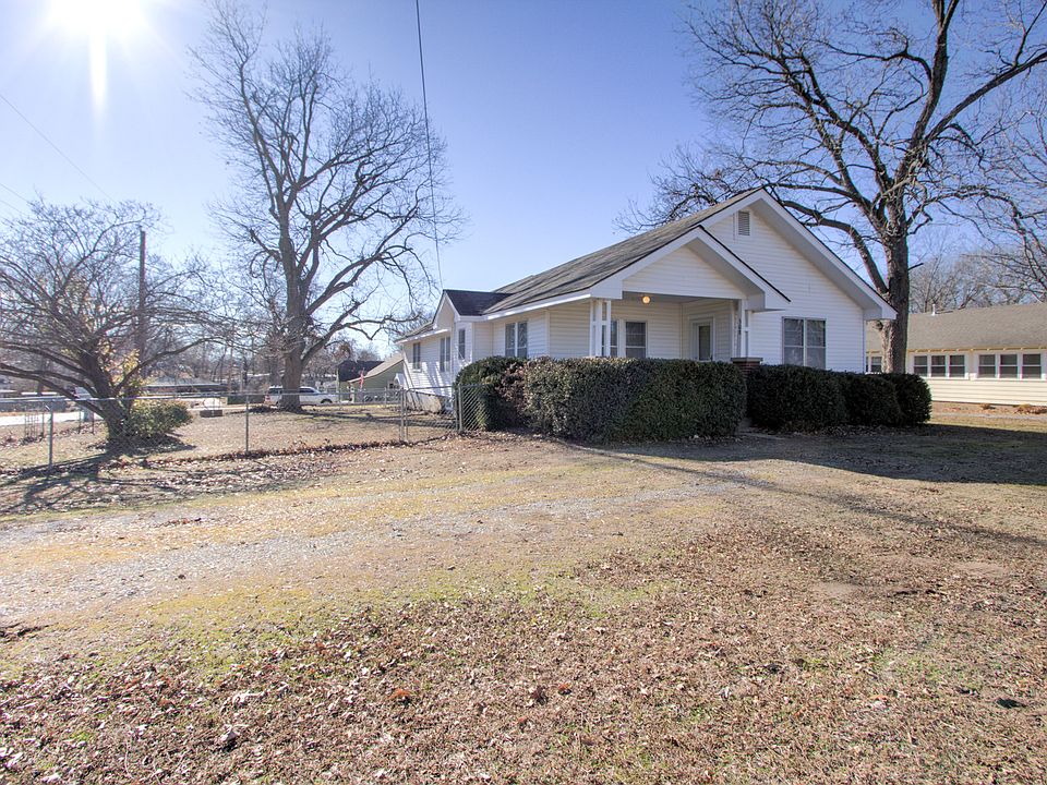 1st image of 508 S Eufaula Ave