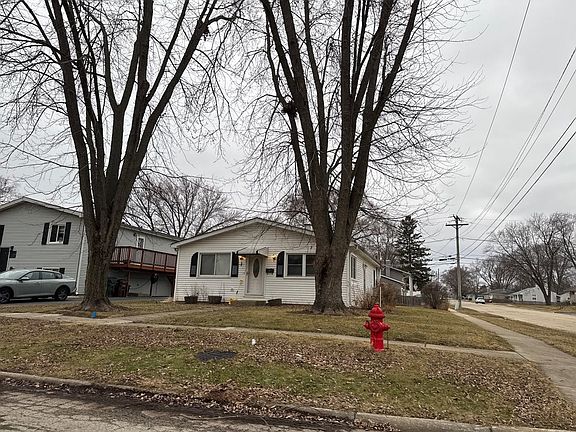 2nd image of 70 N Idlewild Ave