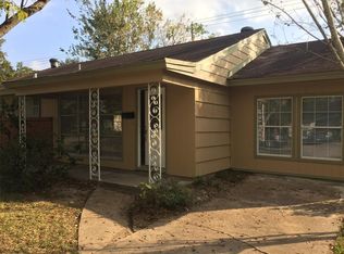 810 Laverne Ave, Pasadena, TX 77502