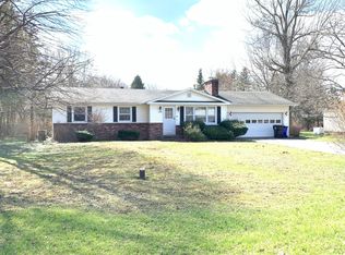 11729 Boncliff Dr, Alden, NY 14004