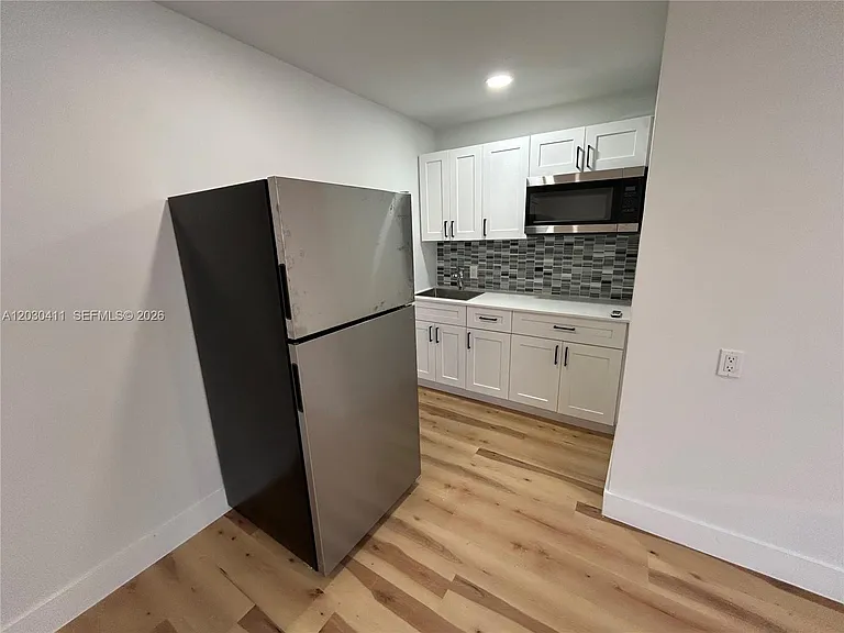 1838 McKinley St #1-3 — Photo 2