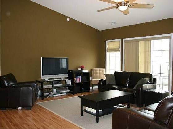 2nd image of 5943 Kinzie Ave Unit 17