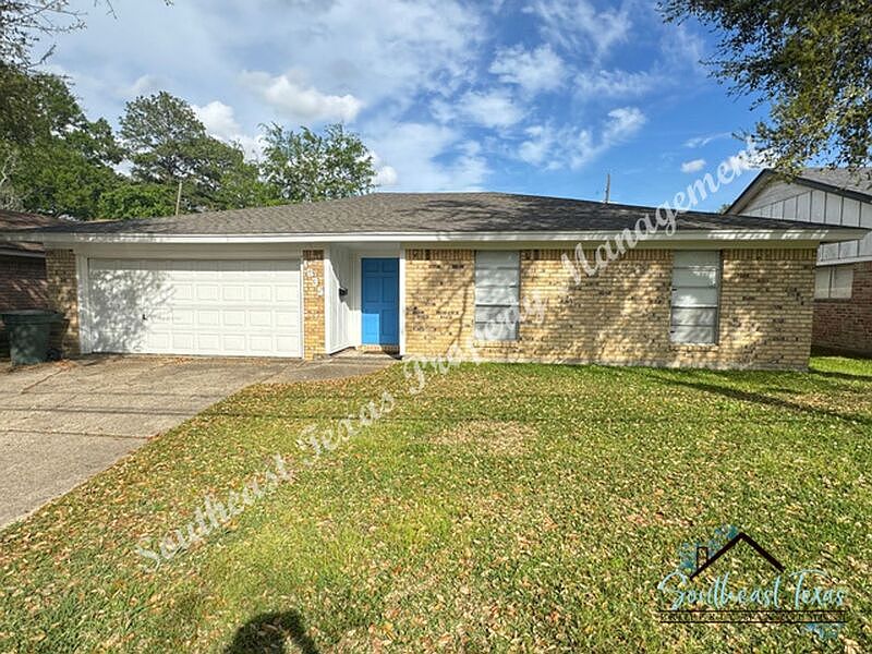 1635 Reynolds Rd Beaumont TX 77707 Zillow