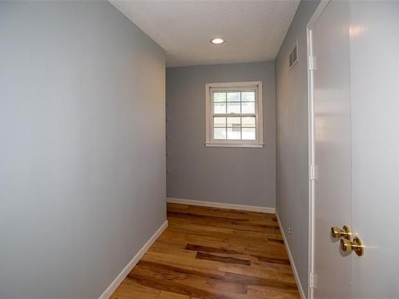 4th image of 15220 W 152nd Cir