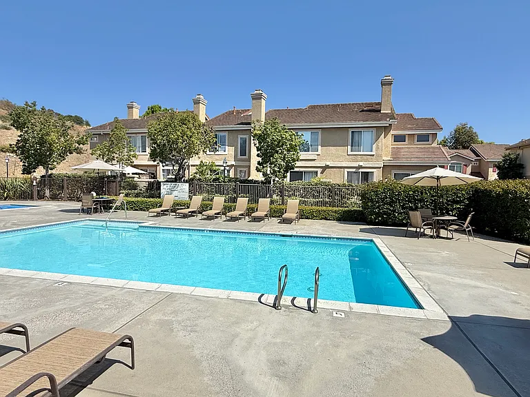 11683 Westview Pkwy — Photo 15