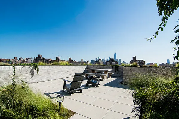 Sold by SERHANT. | media 20