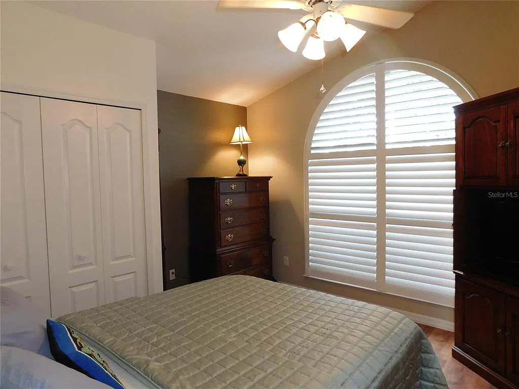 1 bed, 1.0 bath, 500 sqft, $1,350 — Photo 4