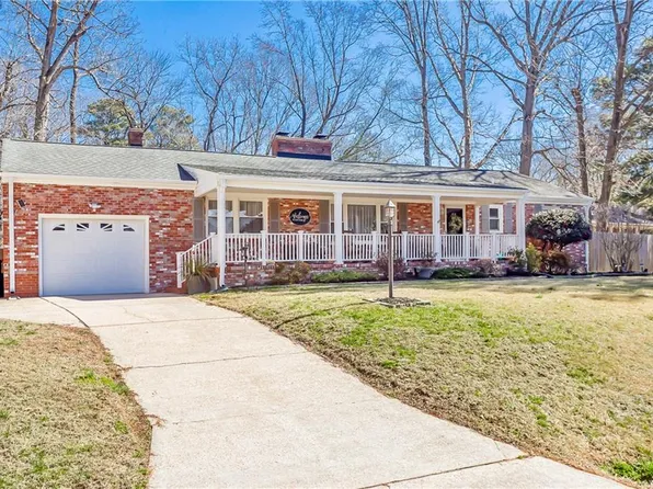 104 Myers Rd, Yorktown, VA 23693