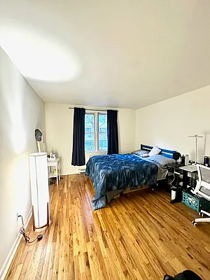 Rented by R New York | media 11