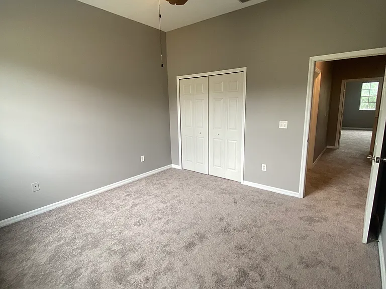 7441 Arlington Grove Cir — Photo 7