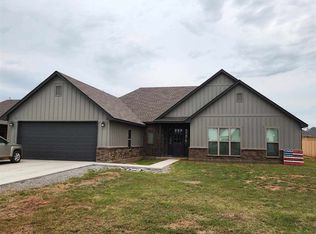 566 NW Spring Creek Rd, Lawton, OK 73505