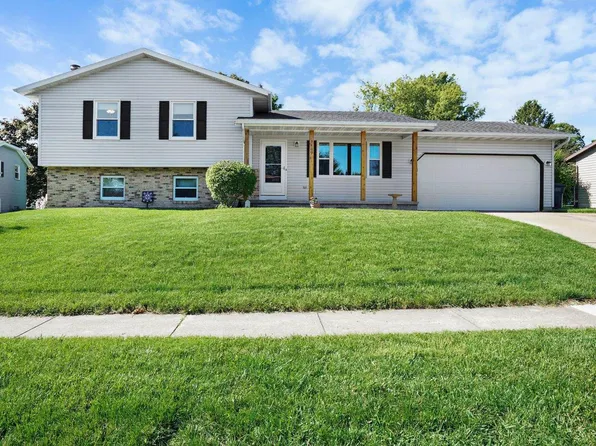 1409 Felland Street, Stoughton, WI 53589