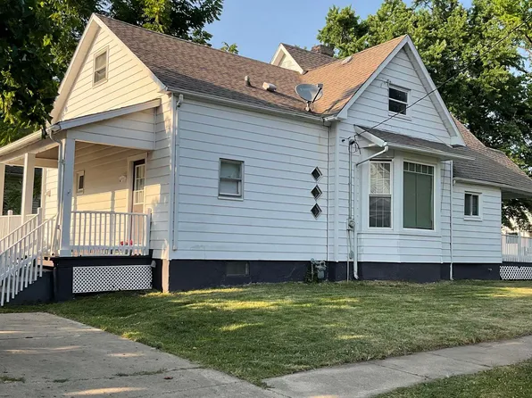 435 S State St, Springfield, IL 62704