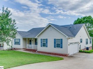 103 Lillians Ln, Greer, SC 29651