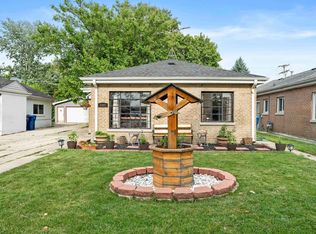 1447 N Ashbel Ave, Berkeley, IL 60163