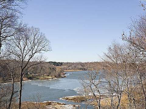 Stunning year round views of the river