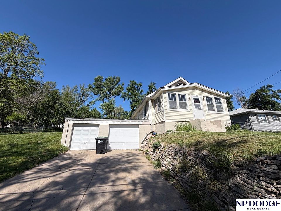 1st image of 5408 S 52nd St