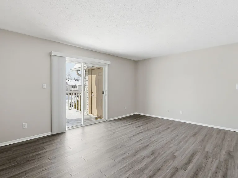 The Eclipse Apartment Homes — Photo 8
