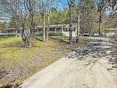 Building Photo - 6300 Harrison Ooltewah Rd