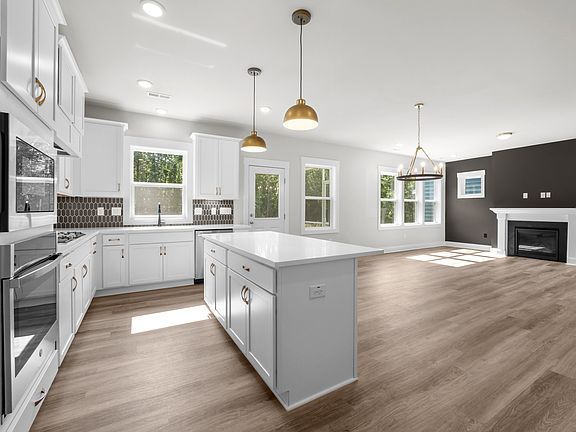 Shown with Cigar Lounge Interior Package