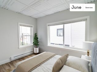 102 Cross St APT 1F, Somerville, MA 02145