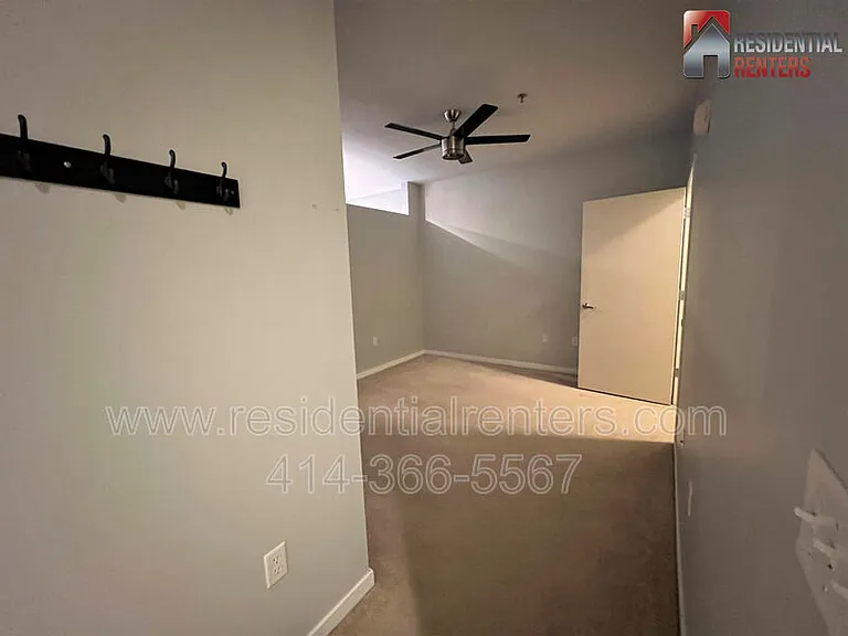 2080 N Commerce St #204 — Photo 8