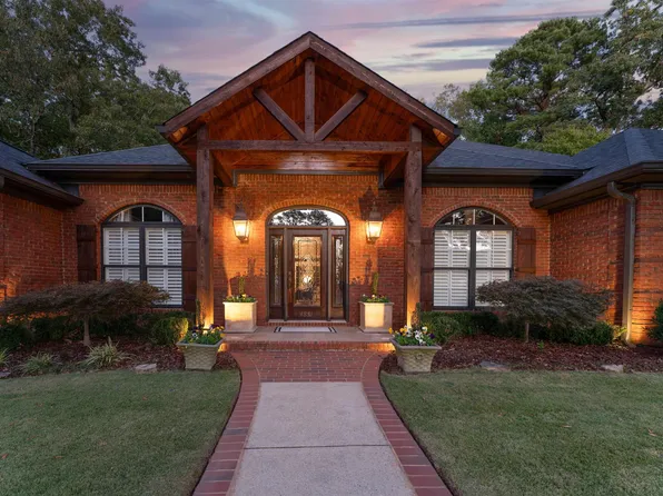 4851 Bluegrass Pkwy, Tuscaloosa, AL 35406