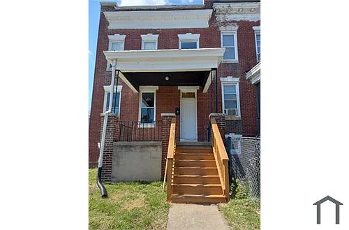 600 Linnard St #1 Photo 1