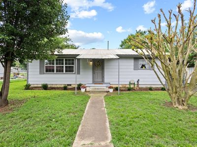 707 Bradwell, Colbert, OK, 74733