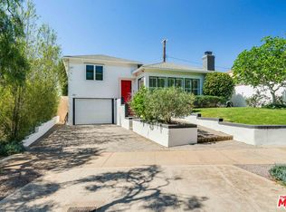 741 Chautauqua Blvd, Pacific Palisades, CA 90272