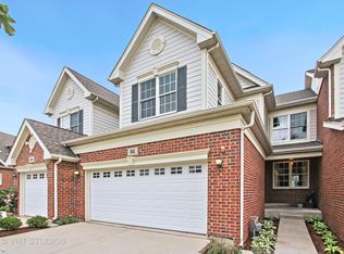 51 Red Tail Dr, Hawthorn Woods, IL 60047