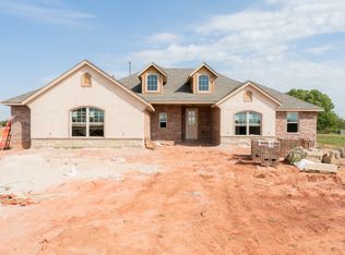 12609 SW 25th St, Yukon, OK 73099