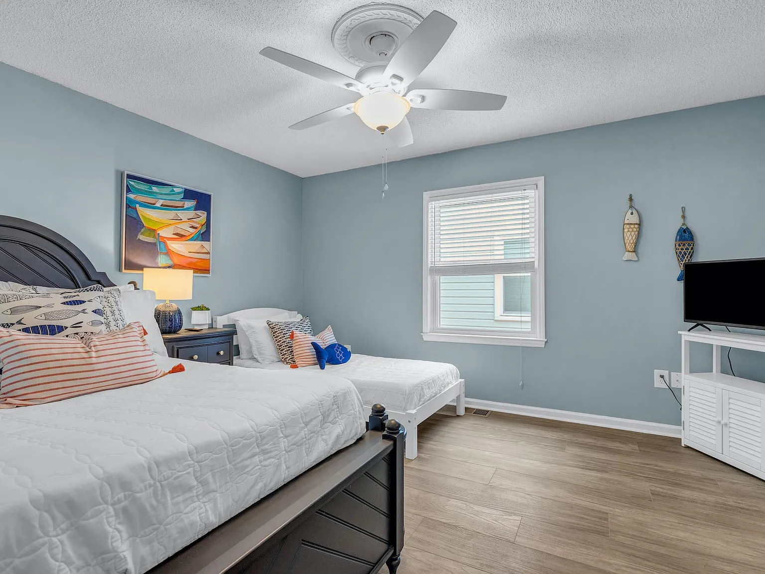 3 bed, $2,700 — Photo 3