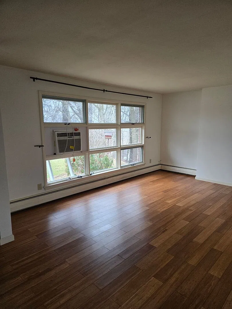 2-bedroomHouse for rent in Plum - Gas included — Photo 2
