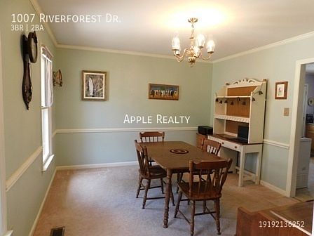 4th image of 1007 Riverforest Dr