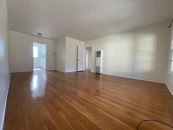 3rd image of 2012 S Robertson Blvd APT 8