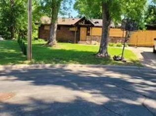 5063 Nine Mile Creek Cir, Bloomington, MN 55437