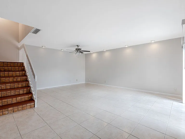 1773 N Congress Ave — Photo 7
