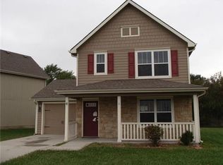 1706 Elderberry Ln, Ottawa, KS 66067