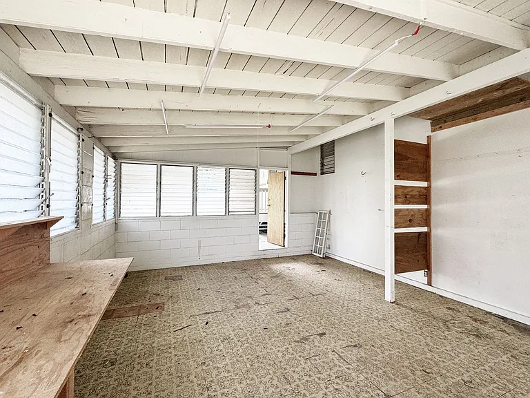 608 Maluniu Ave — Photo 16