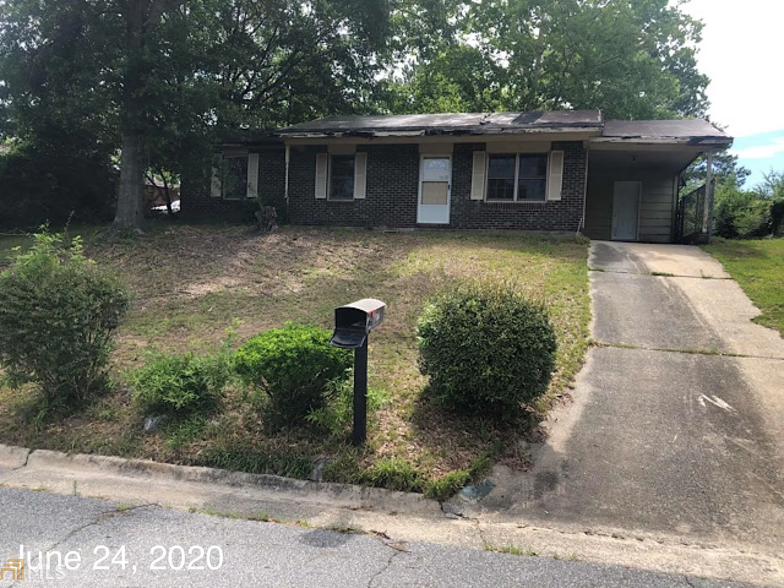 1806 Melody Dr photo 1