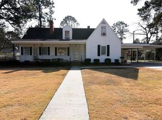 211 W 20th St, Lumberton, NC 28358