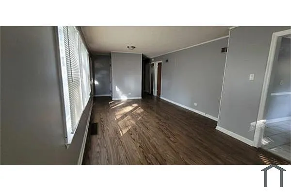 Building Photo - 6641 S Marquette Dr #2S