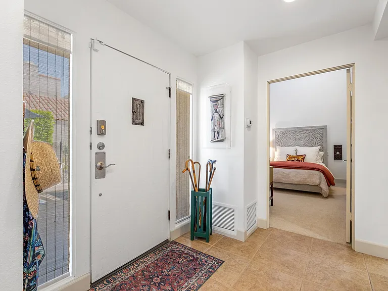 303 Forest Hills Dr — Photo 22