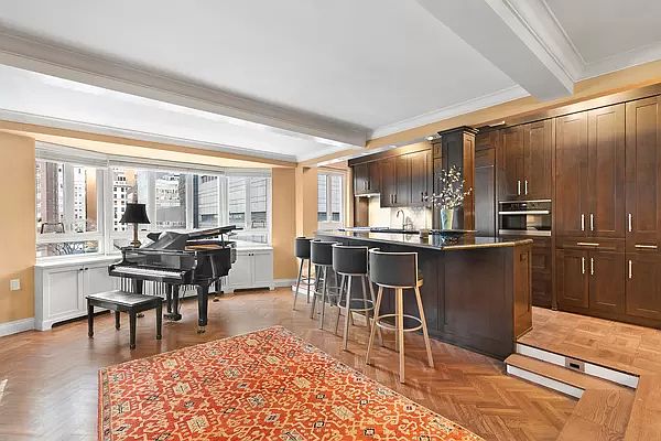 1st image of 333 W 57th St APT 7K