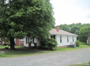 4009 Archdale Rd, Archdale, NC 27263