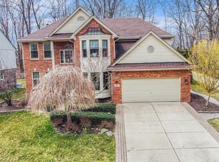 3248 Fulham Dr, Rochester Hills, MI 48309